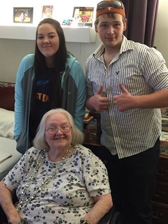 Linda Peet - Photo 47