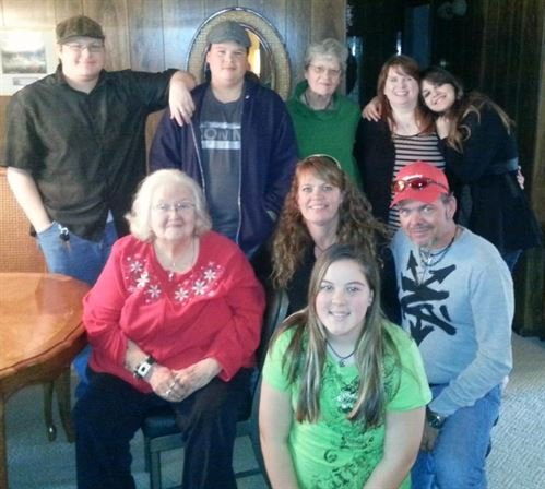 Linda Peet - Photo 56