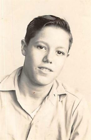 Veronika "Ronnie" Richard — photo 13