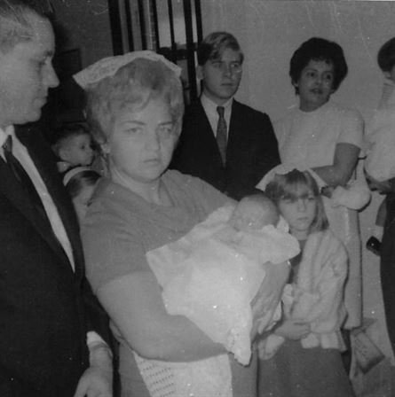 Veronika "Ronnie" Richard — photo 27