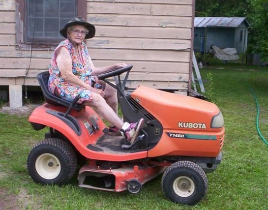 Lillian Marie Hartley - Photo 64