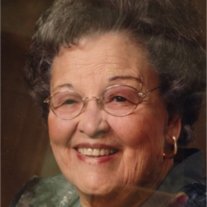 Eloise Thompson - Photo 3