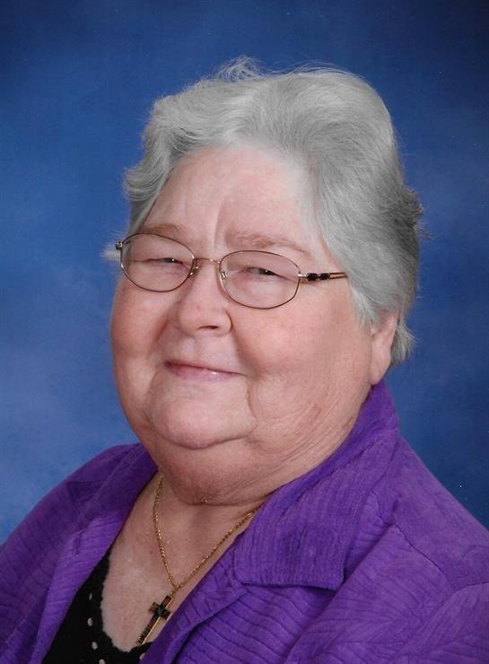 Connie Pike - Photo 2