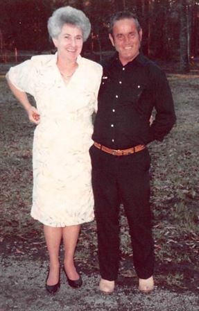 Vivian Wolfford - Photo 18