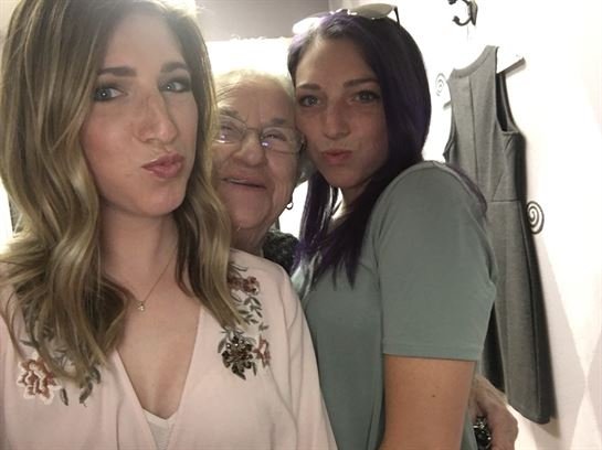 Vivian Wolfford - Photo 37