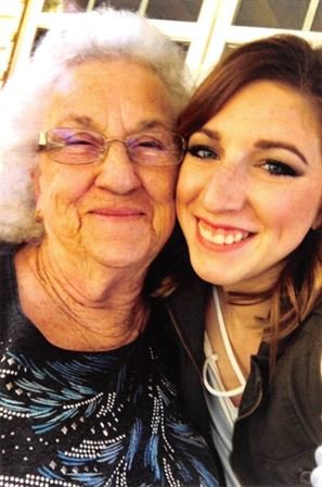 Vivian Wolfford - Photo 56