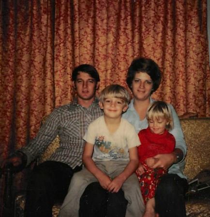 Delores "Nana" Ann Perry - Photo 71