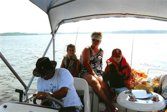 Delores "Nana" Ann Perry - Photo 94