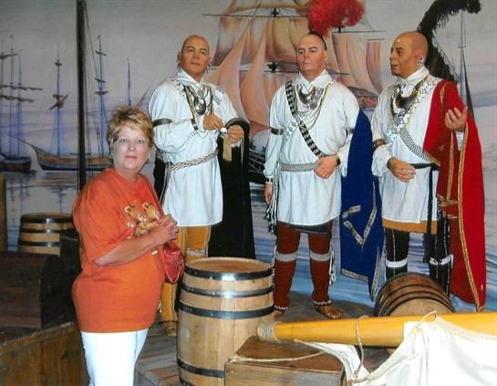 Delores "Nana" Ann Perry - Photo 93