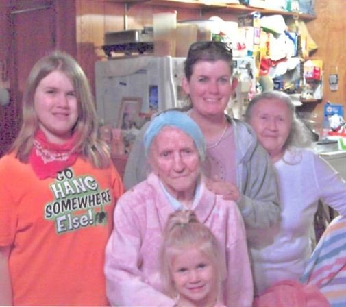 Bonnie Virginia Kelly - Photo 69