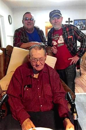 Melvin Lee Becker - Photo 61