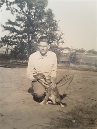 Richard Johnson Bass, Jr. - Photo 6