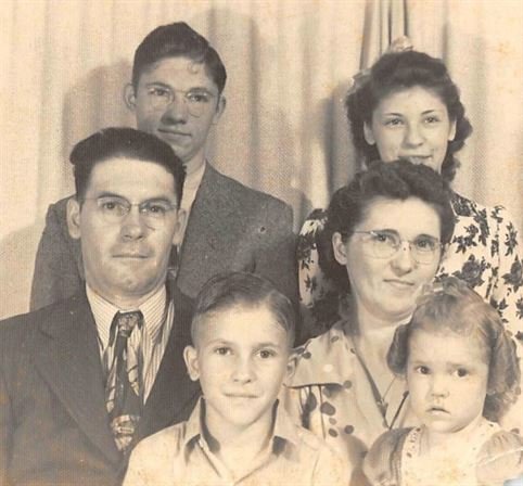 Sue Ayres - Photo 18