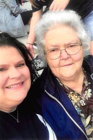 Sue Ayres - Photo 51