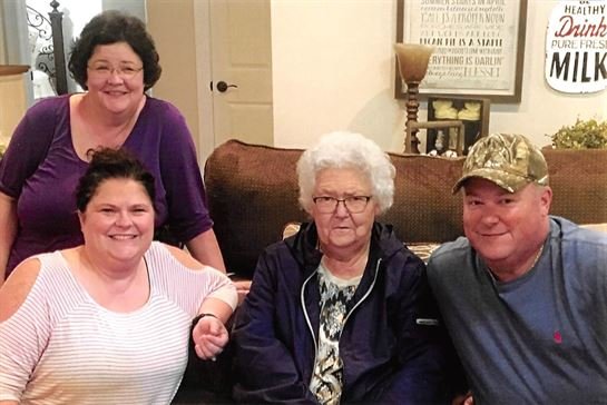 Sue Ayres - Photo 58