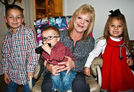 Shanna Lynn Gonzalez - Photo 8