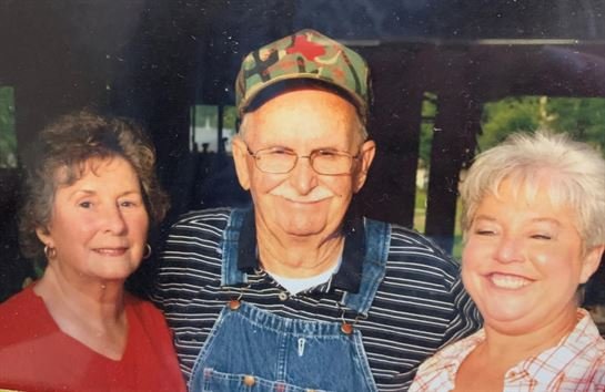 J.B. Wilburn - Photo 2