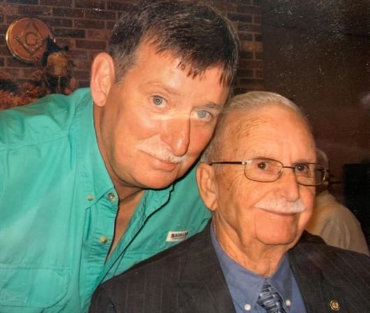 J.B. Wilburn - Photo 12