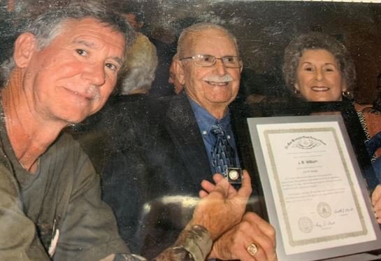 J.B. Wilburn - Photo 37