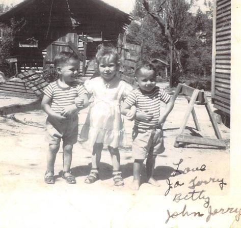 John Jerry Freeland - Photo 40