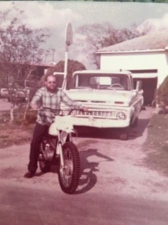 Robert "Bob" E. Burge - Photo 17