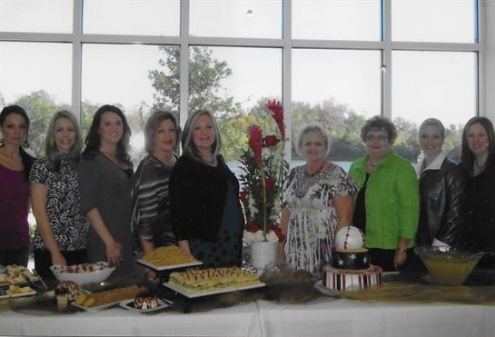 Elizabeth Faye Parish - Photo 2