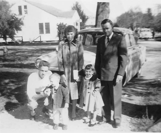 Elizabeth Faye Parish - Photo 7