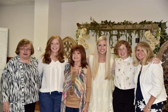 Elizabeth Faye Parish - Photo 76