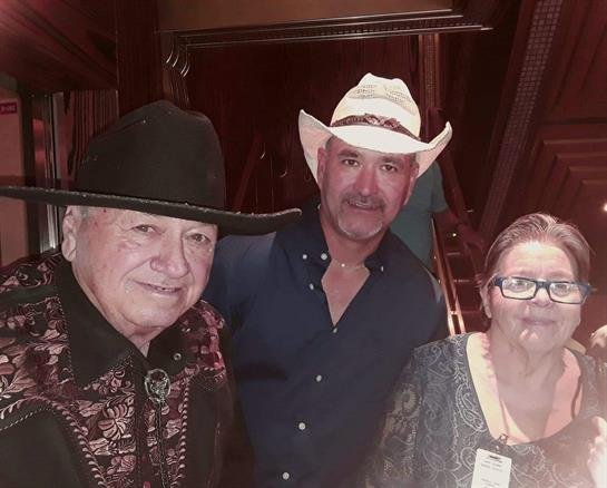 John Henry Knight Jr. - Photo 2