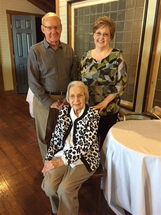 Annie Marie Boyd Johnson - Photo 8