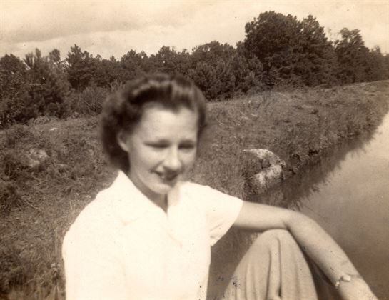 Betty Hall Reindel Webb - Photo 26