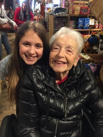 Sally Cason Vance - Photo 9