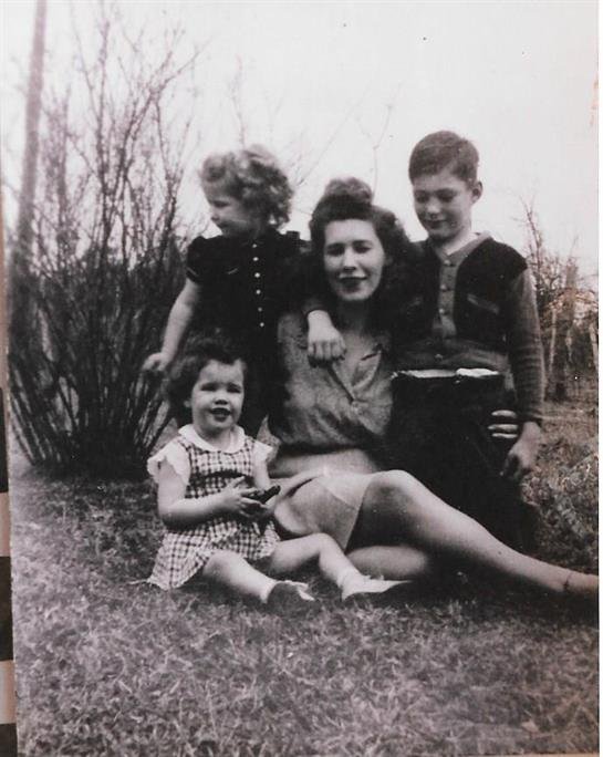 Dora "Cooter" Faye Stanton - Photo 38