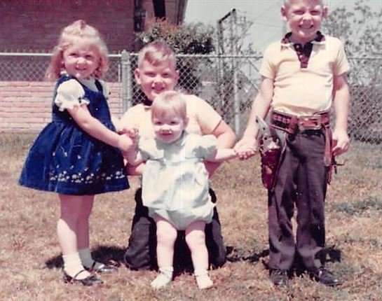 Lynn Alan Bradford - Photo 69