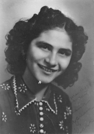 Alicia Garza Peña - Photo 4