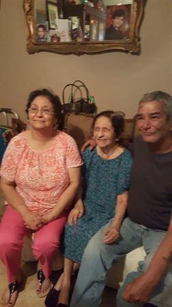 Alicia Garza Peña - Photo 24