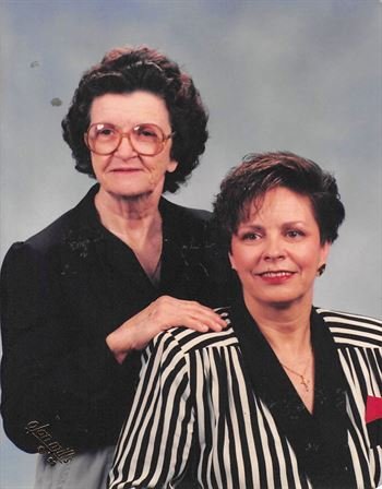 Sandra Kay Trahan - Photo 5