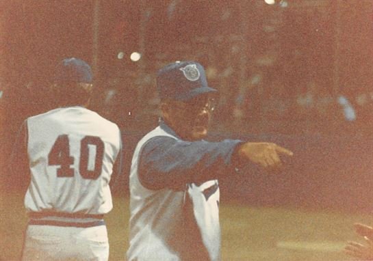 Coach Ronnie Anderson - Photo 45