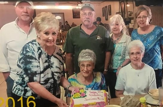 Rena Mendoza Veillon - Photo 25