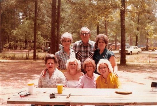 Lois Overstreet Powell - Photo 12