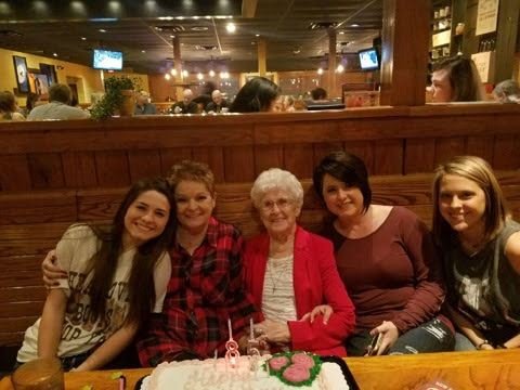 Lois Overstreet Powell - Photo 32