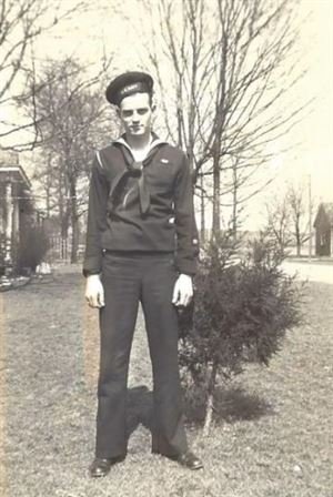 Robert E. Oldham - Photo 5