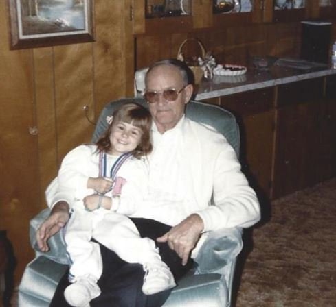 Robert E. Oldham - Photo 9