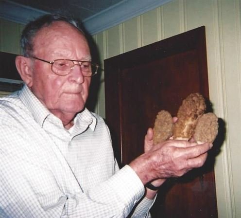 Robert E. Oldham - Photo 14