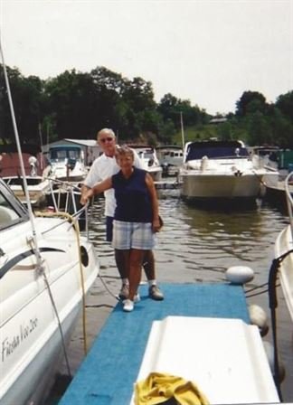 Robert E. Oldham - Photo 57