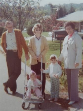 Robert E. Oldham - Photo 94