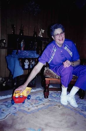 Amy Carolyn Griffith - Photo 6