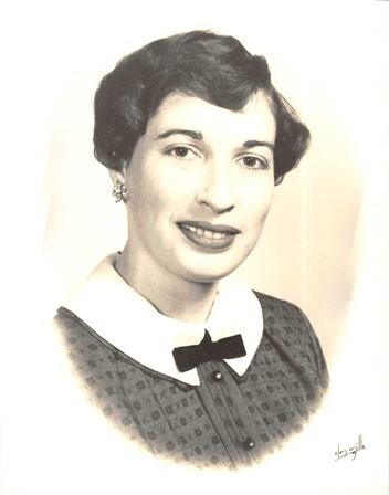 Amy Carolyn Griffith - Photo 23