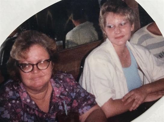 Gwen Gonzales - Photo 31