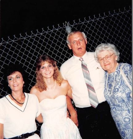 Kenneth Beckett - Photo 4